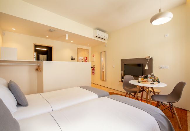 Estúdio em Porto - Estúdio com Vista sobre o Rio Douro Estúdio em Porto - Estúdio com Vista sobre o Rio Douro