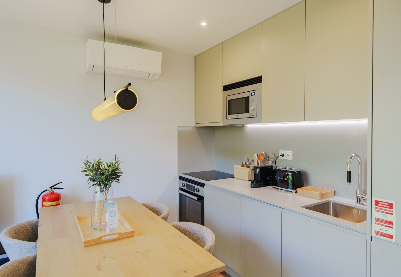 Apartamento em Porto - Feel Porto Firmeza Flat 4.1 