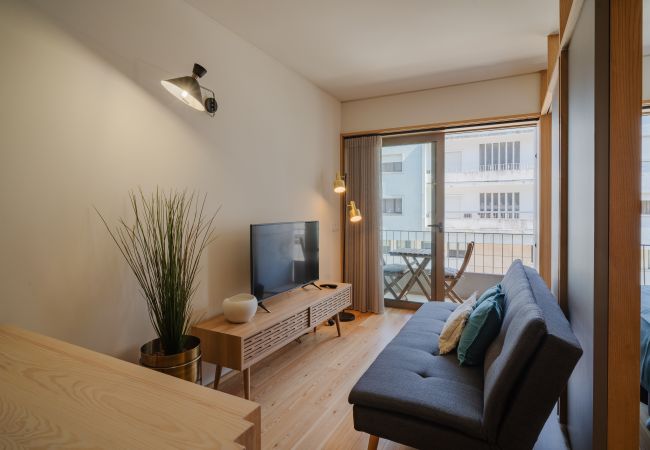 Apartamento em Porto - Pinto Bessa VI