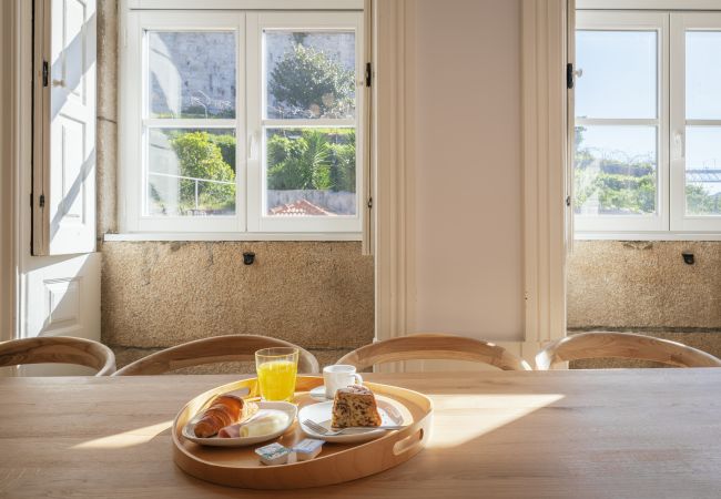 Apartamento em Porto - Feel Porto Ribeira Vintage Duplex Apartamento em Porto - Feel Porto Ribeira Vintage Duplex