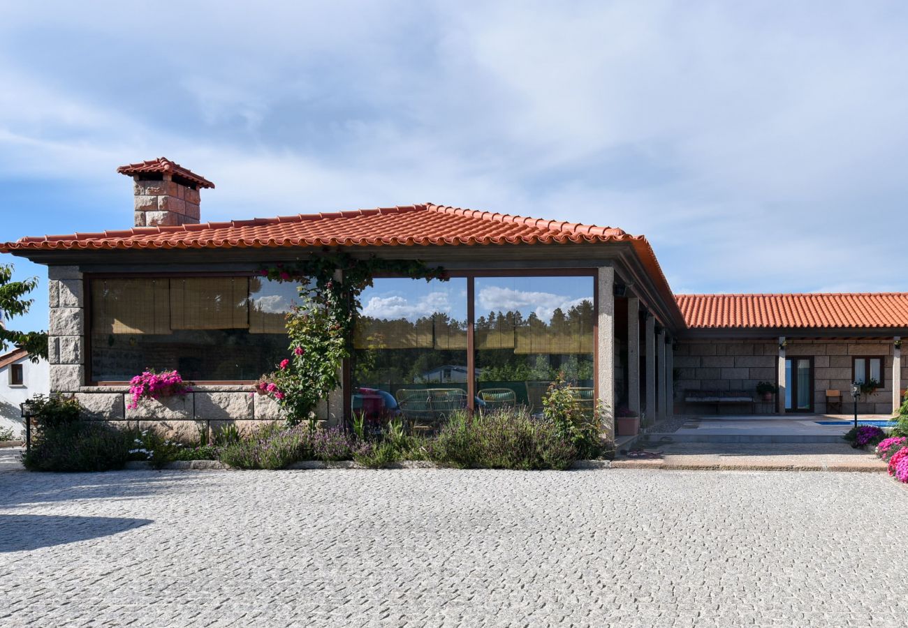 Villa em Armamar - Feel Discovery Maçã Douro