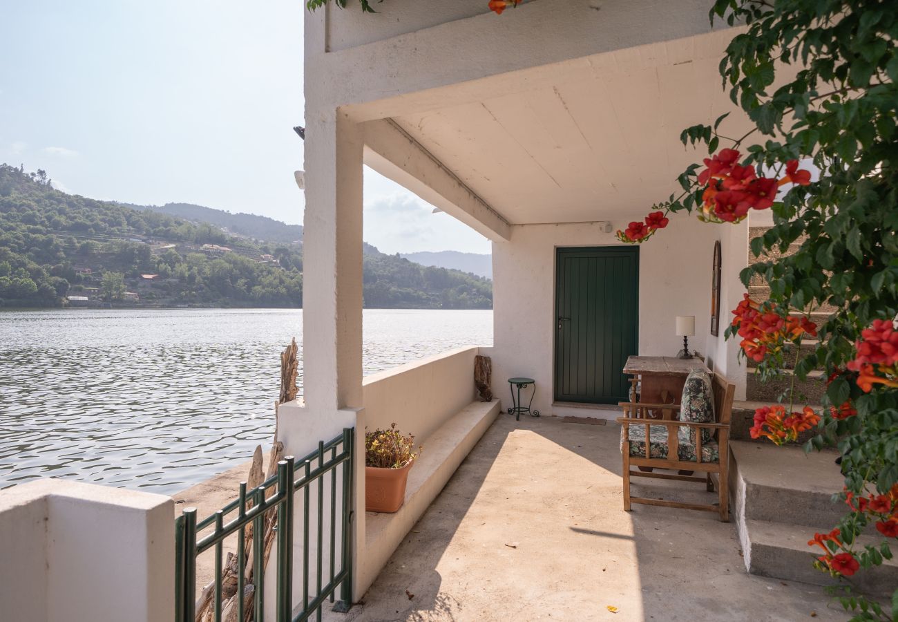 Villa em Ribadouro -  Feel Discovery Casa do Rio Douro Valley