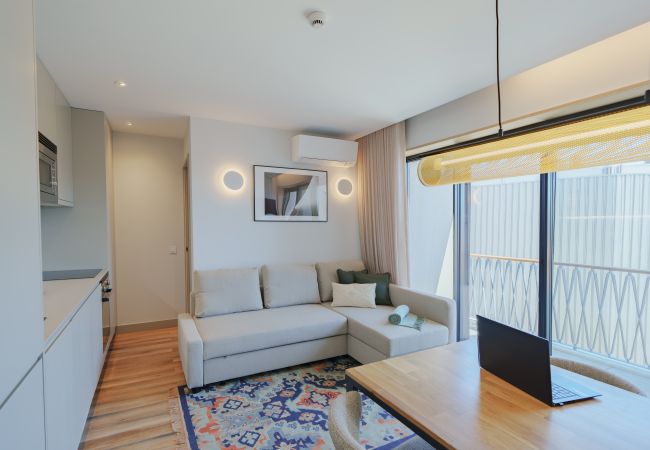 Apartamento em Porto - Feel Porto Firmeza Coworking & Flat 4.5