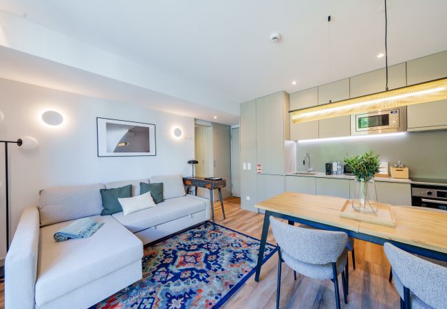 Apartamento em Porto -  Feel Porto Firmeza Coworking & Flats Apartamento em Porto -  Feel Porto Firmeza Coworking & Flats