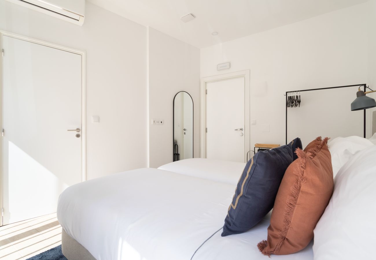 Quarto em Lisboa - Lapa Diplomatic Suite 0.1 By Feel Lisboa