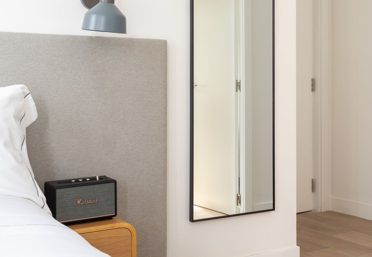 Quarto em Lisboa - Lapa Diplomatic Suite 1.3 by Feel Lisboa