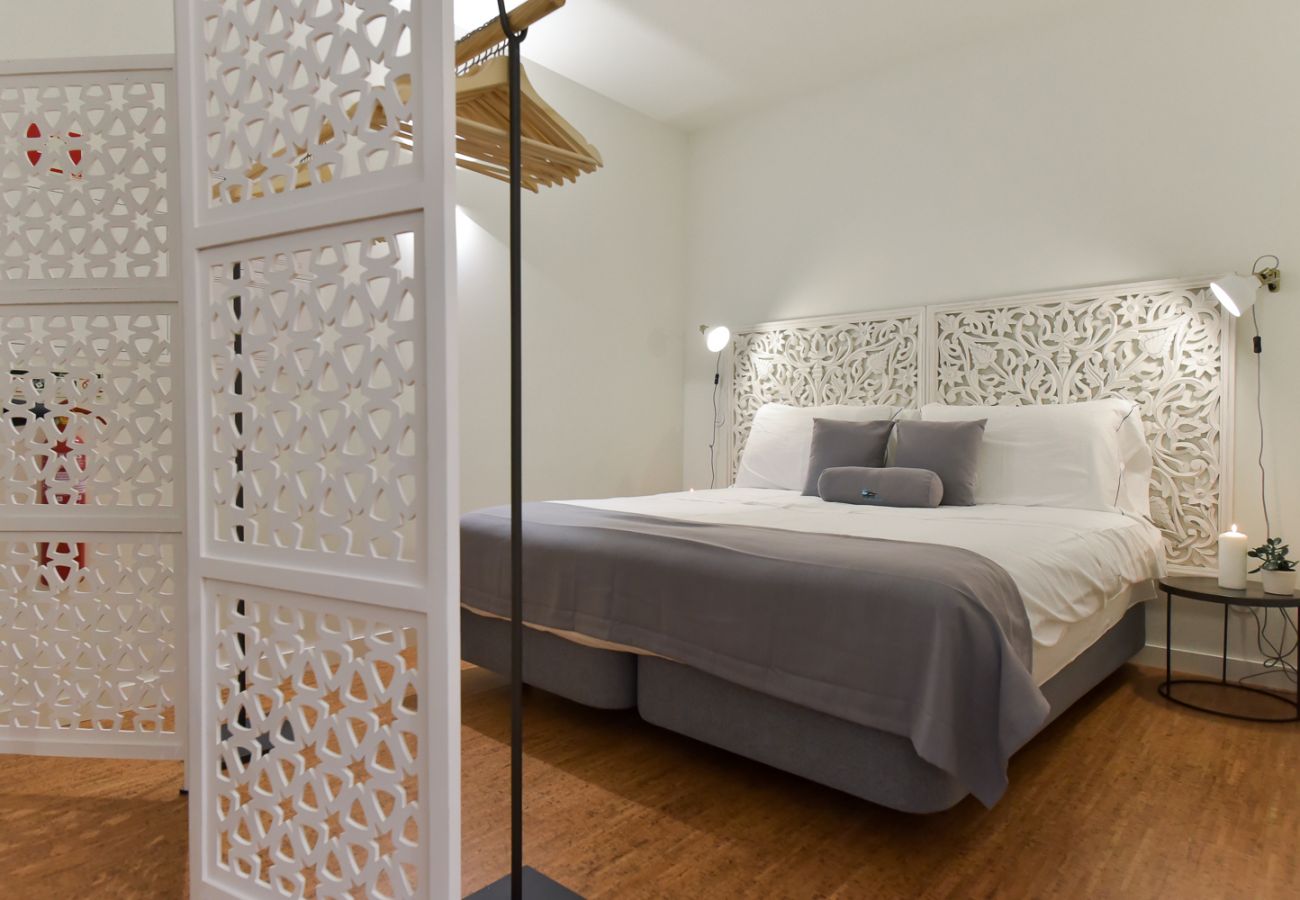 Studio in Porto - Studio near Torre dos Clérigos [GL2]