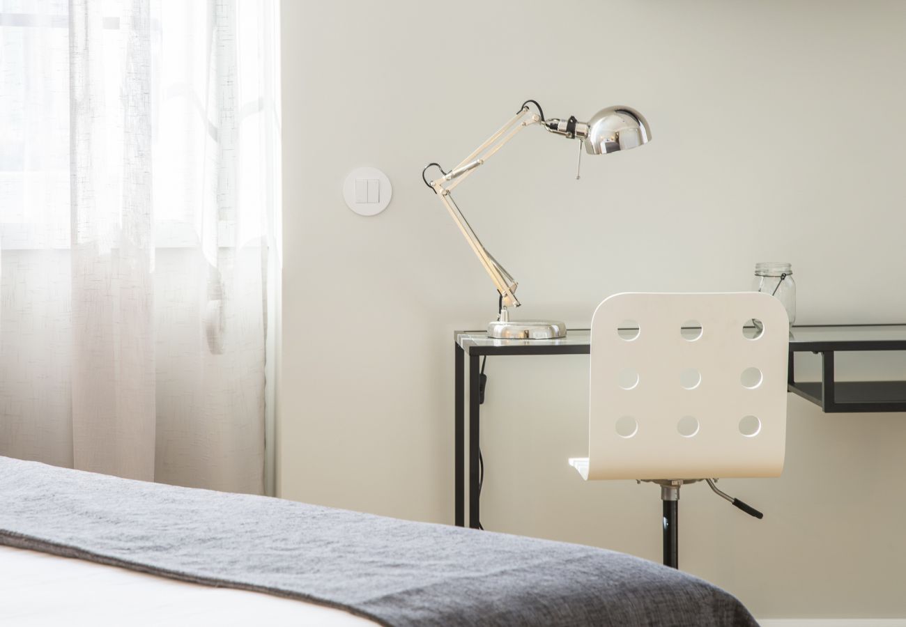 Ferienwohnung in Porto - 3 Bedroom Apartment, Near Metro Station [SB8]
