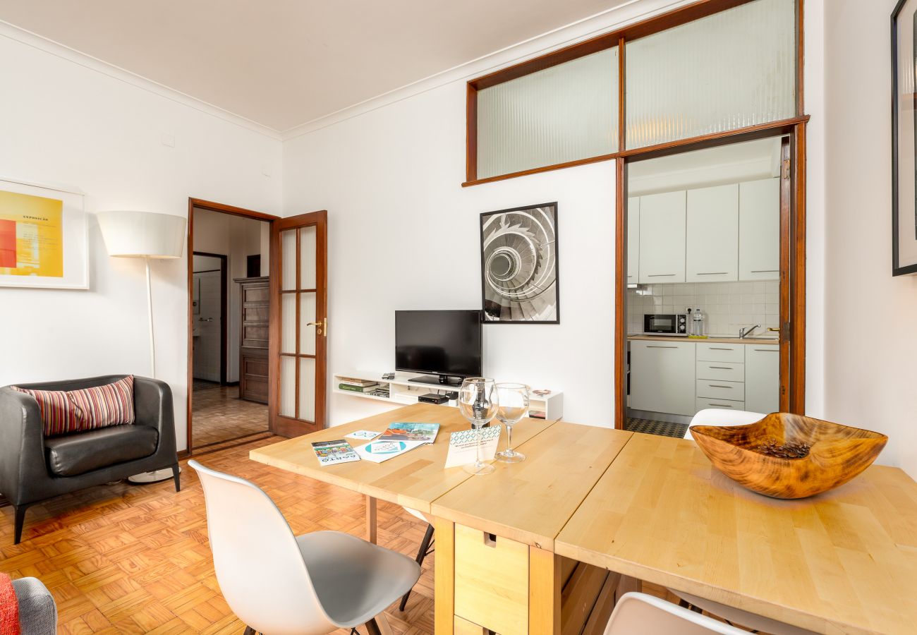 Ferienwohnung in Porto - 3 Bedroom Apartment in the center of Porto [STVI]