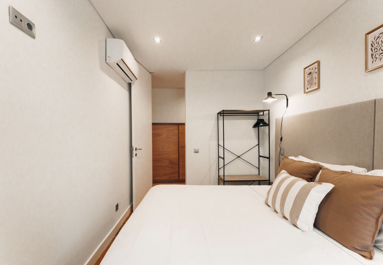 Ferienwohnung in Porto - Feel Porto Downtown Poets Flat