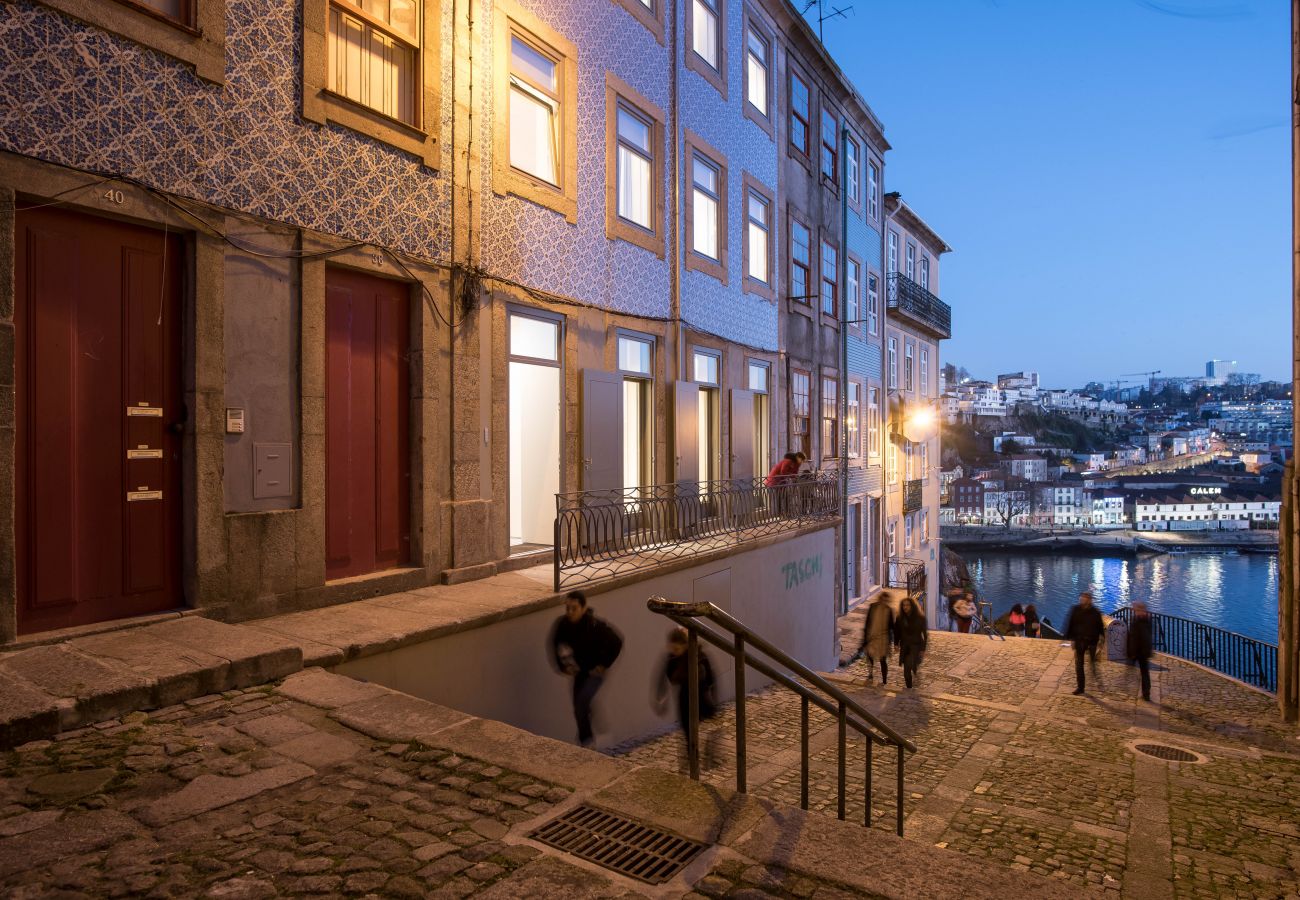 Ferienwohnung in Porto - Feel Porto Codeçal Apartment 0.1