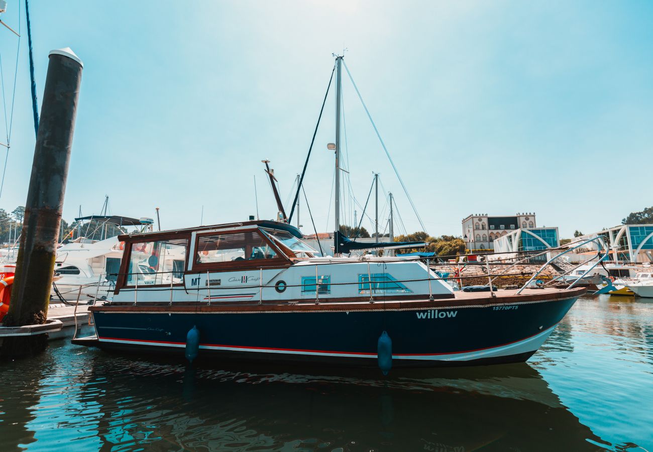 Boot in Vila Nova de Gaia - Night on Board Chris-Craft Douro Experience