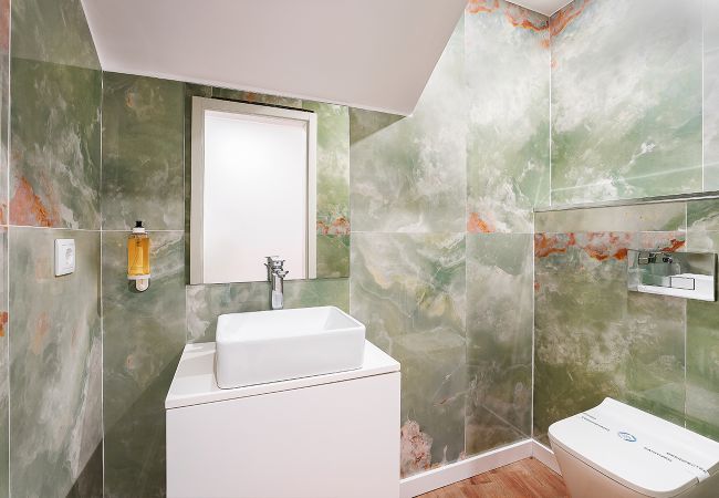 Ferienwohnung in Porto - Feel Porto Lapa Collection Flat 0.1 Ferienwohnung in Porto - Feel Porto Lapa Collection Flat 0.1