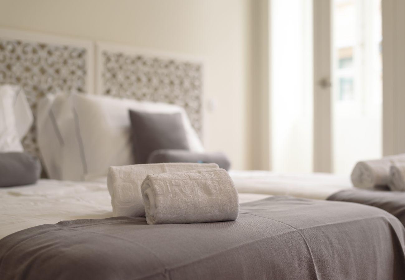 Studio in Porto - Studio in the city center, close to metro station [GL1]