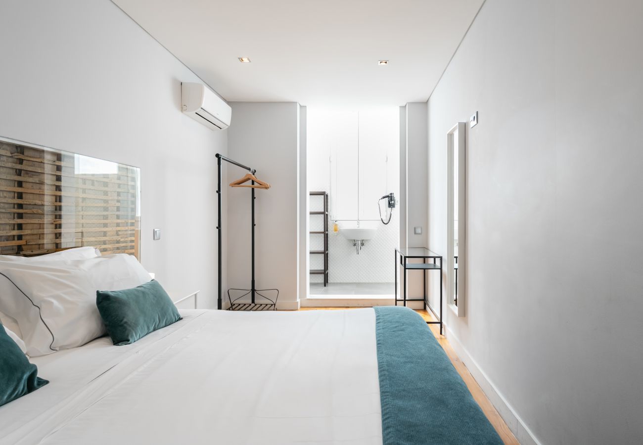 Apartment in Porto - Feel Porto Downtown Poets Flat