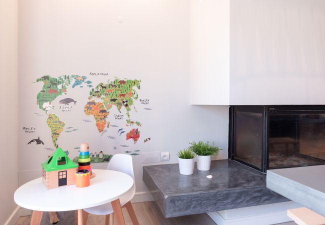Apartment in Vila Nova de Gaia - Feel Porto Beach & Pool Getaway