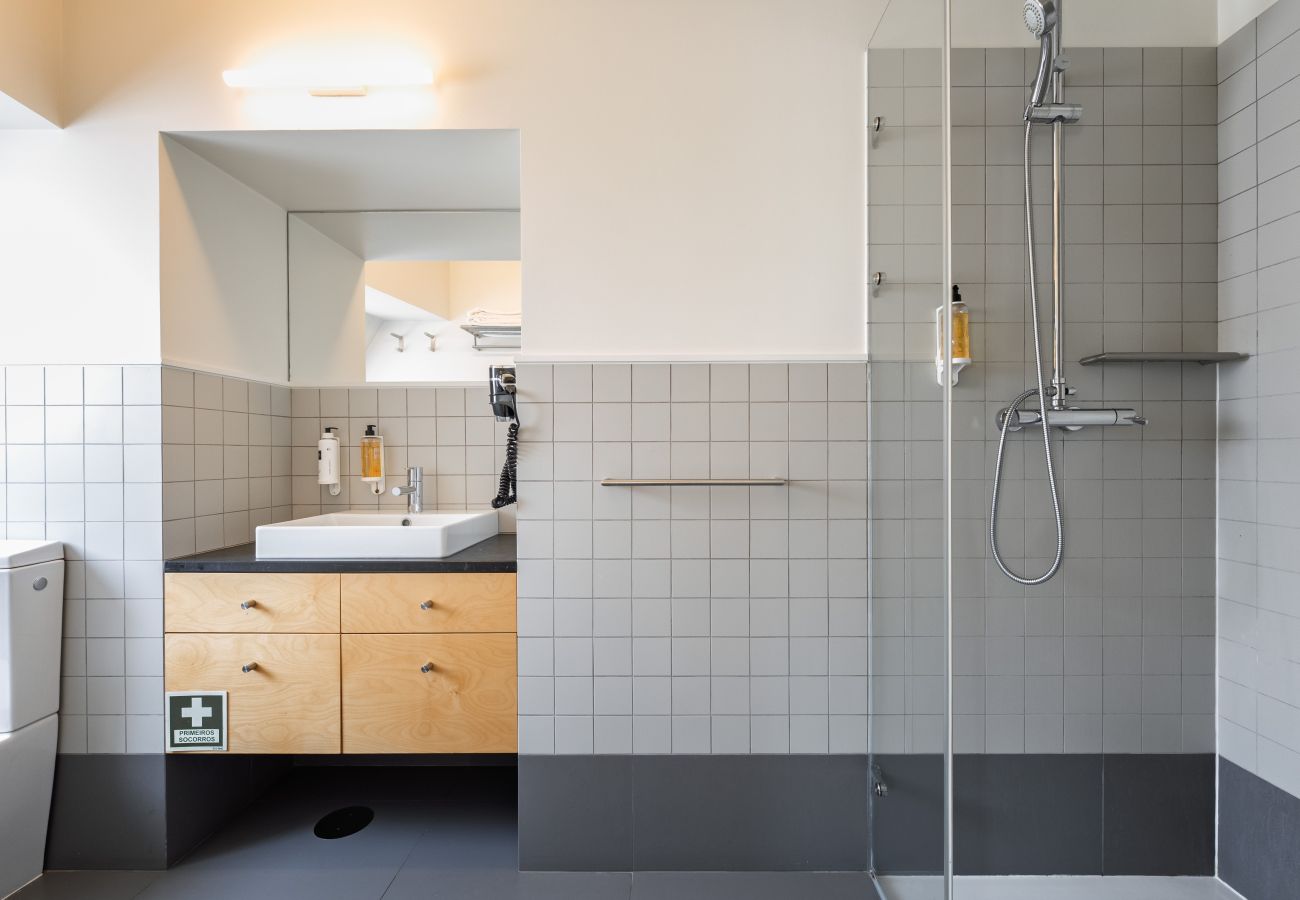Apartment in Porto - Galerias Haute Couture Nightlife Flat