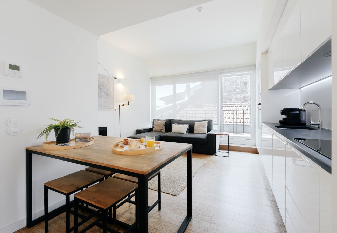 Apartment in Porto - Galerias Haute Couture Nightlife Flat