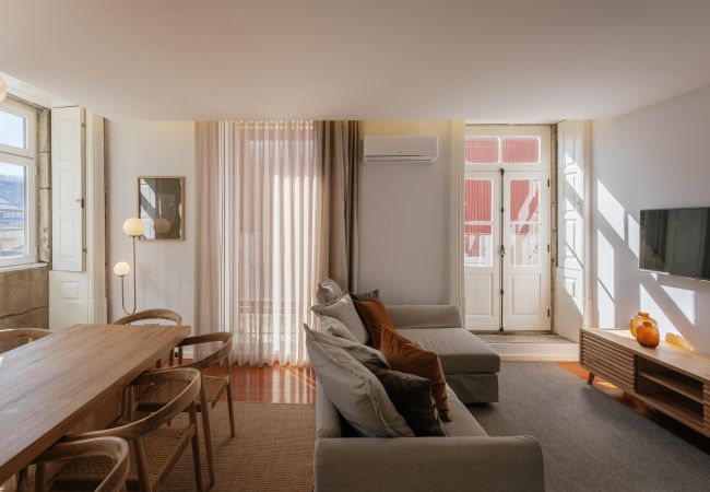 Apartment in Porto - Feel Porto Ribeira Vintage Duplex Apartment in Porto - Feel Porto Ribeira Vintage Duplex
