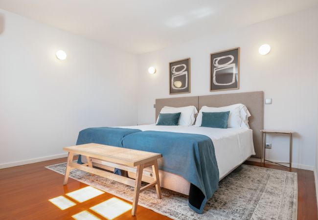 Apartment in Porto - Feel Porto Ribeira Vintage Duplex Apartment in Porto - Feel Porto Ribeira Vintage Duplex