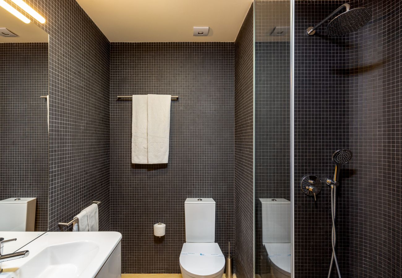 Apartment in Porto - Feel Porto Codeçal Apartment