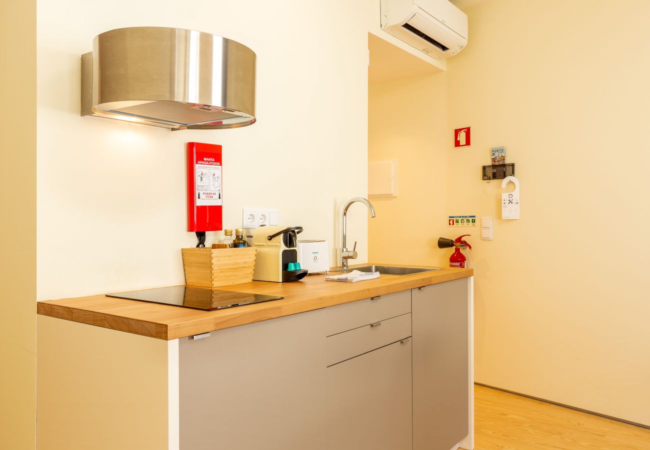 Apartment in Porto - Feel Porto Codeçal Apartment