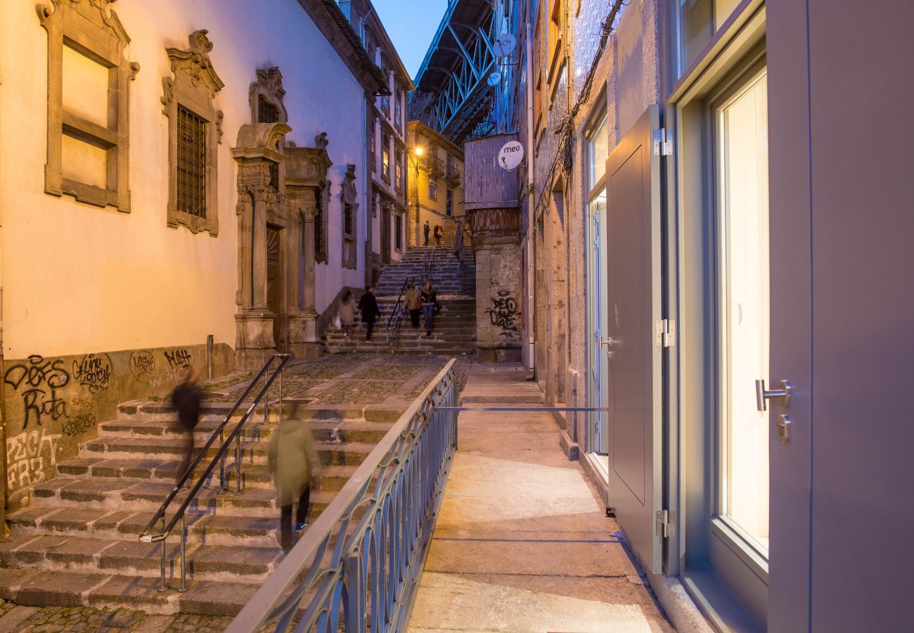 Apartment in Porto - Feel Porto Codeçal Apartment