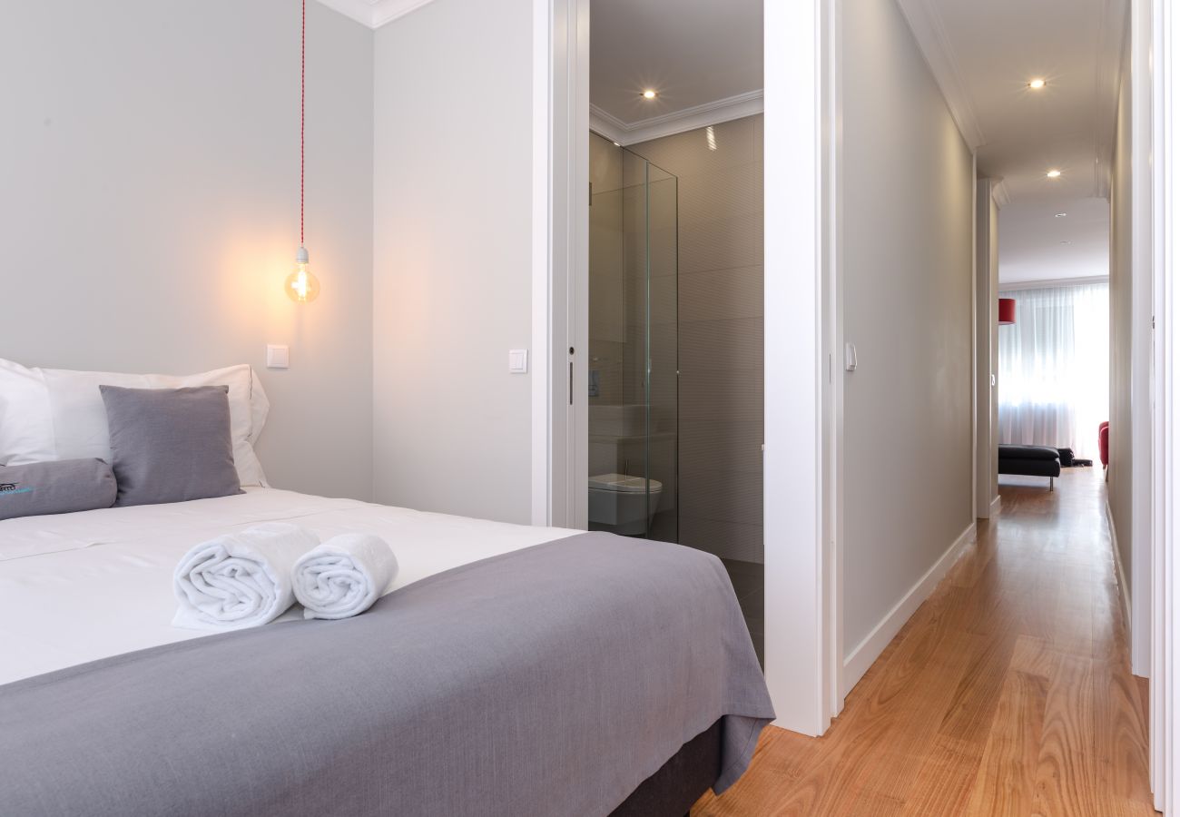 Apartment in Porto - Feel Porto Downtown Harmony