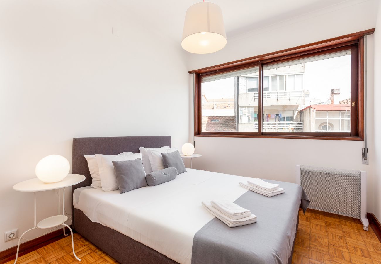 Apartment in Porto - Feel Porto Stylish Flat V