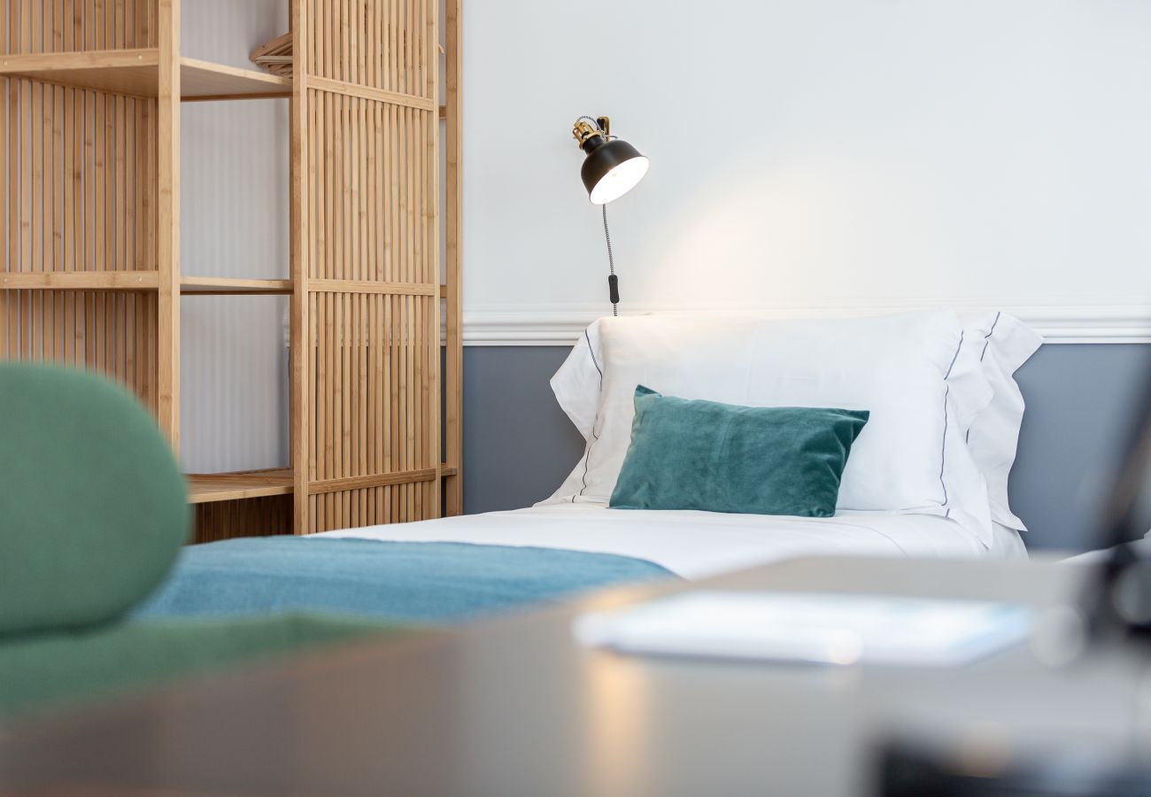 Studio in Porto - Feel Corporate Housing Marquês Garden View
