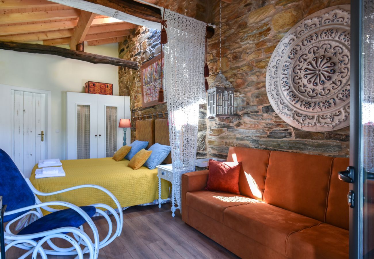 Villa in Arouca - Feel Discovery Passadiços Paiva - Casa da Cavada