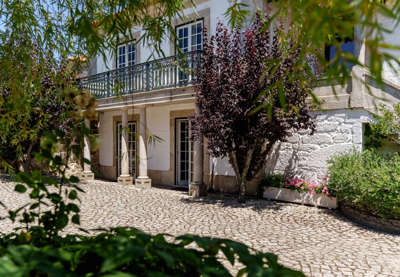 Villa in Armamar -  Feel Discovery Casa da Capela