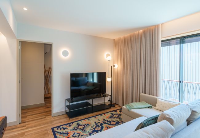 Apartment in Porto - Feel Porto Firmeza Coworking & Flat 3.4