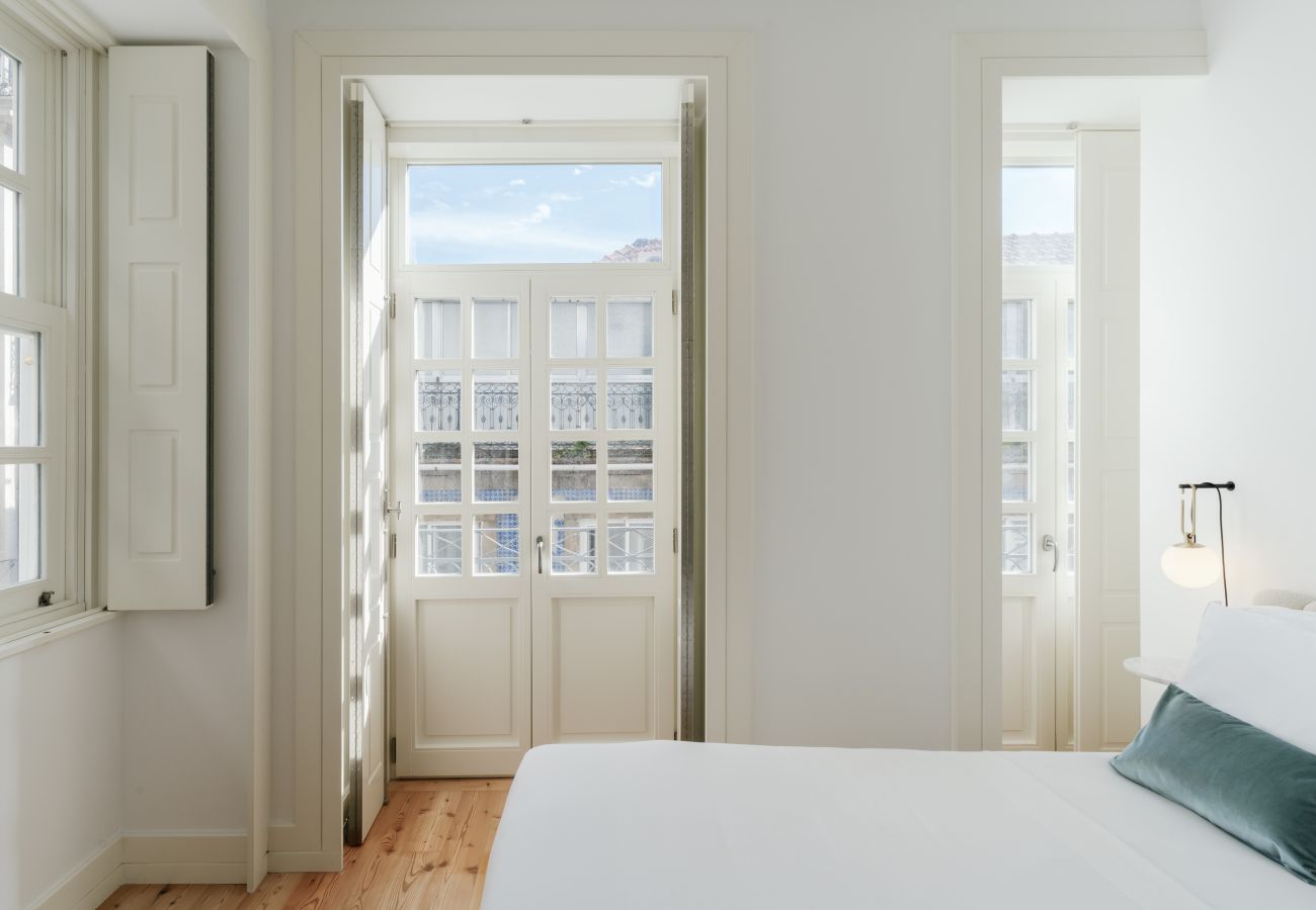 Apartment in Porto - Feel Porto Clérigos Charm 2.1
