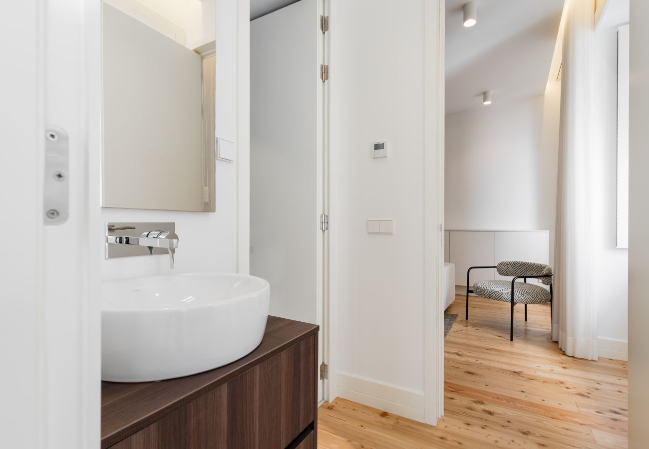 Apartment in Porto - Feel Porto Clérigos Charm 2.1
