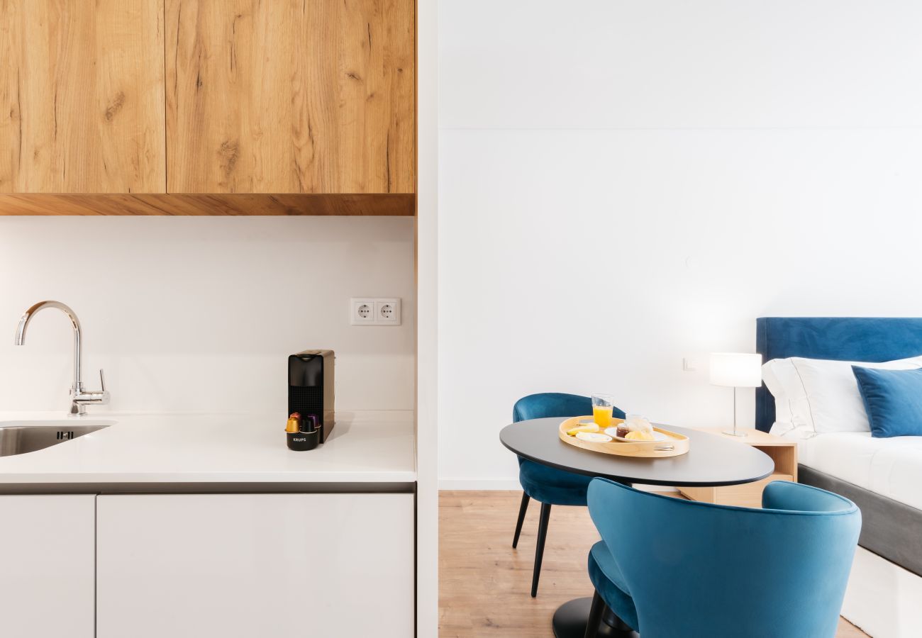 Studio in Porto - Feel Porto Lapa Collection Flats City View