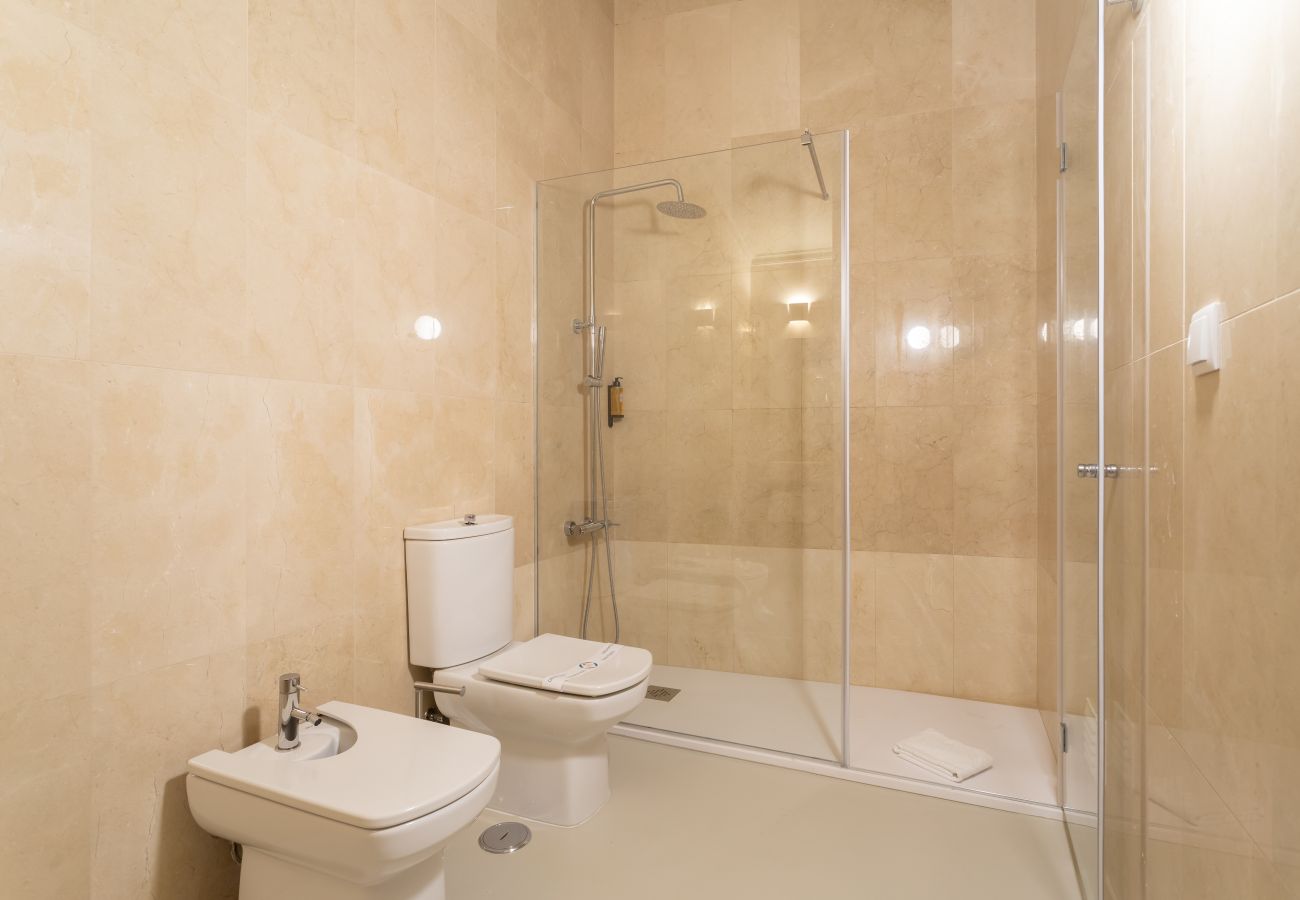 Studio in Lisbon - Lapa Diplomatic Flat 1.1 by Feel Lisboa