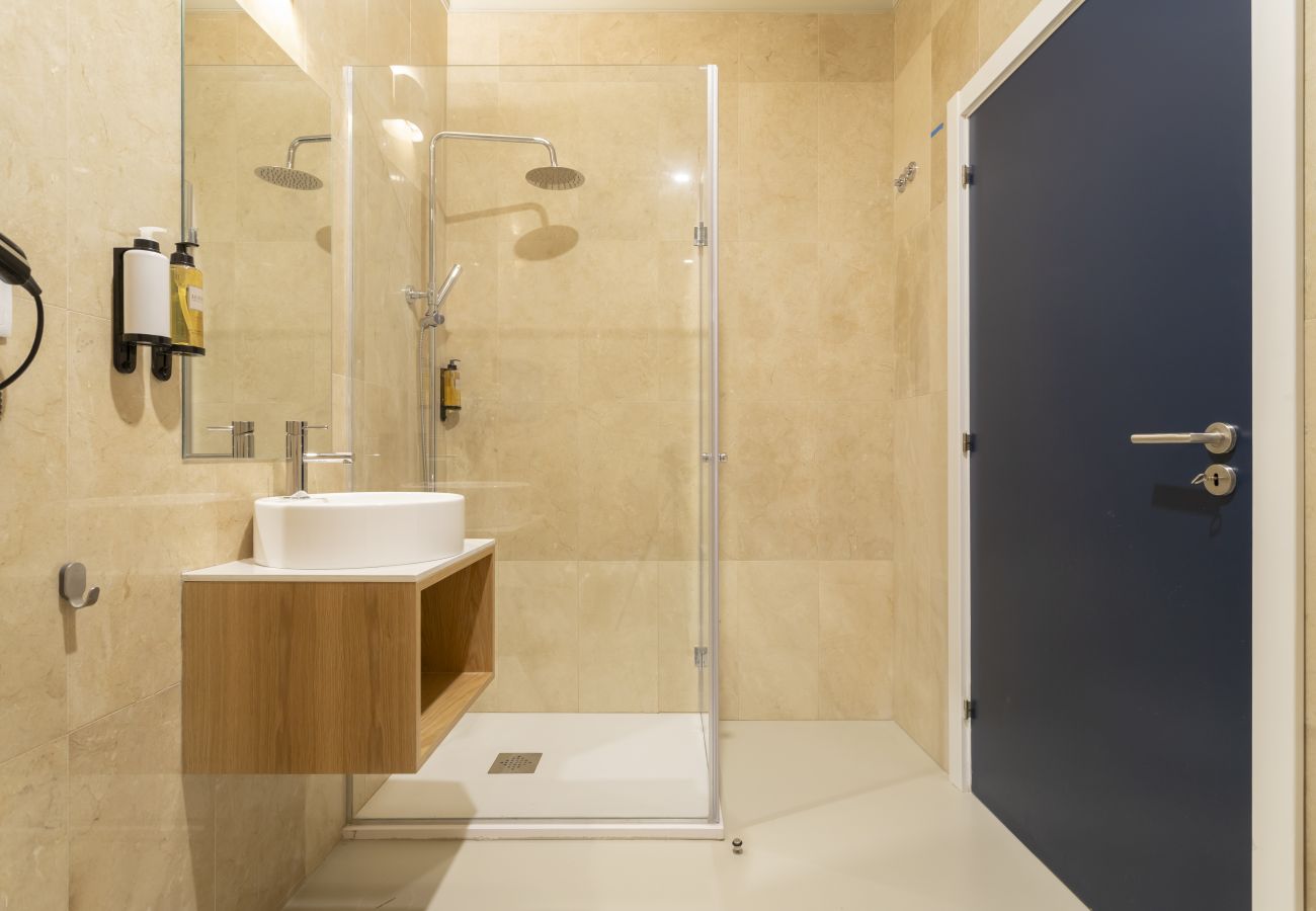 Studio in Lisbon - Lapa Diplomatic Flat 1.1 by Feel Lisboa