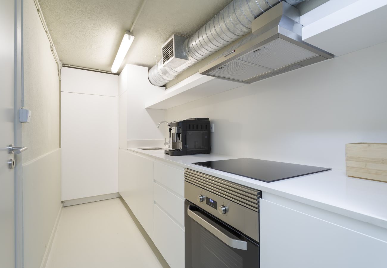 Studio in Lisbon - Lapa Diplomatic Flat 1.1 by Feel Lisboa