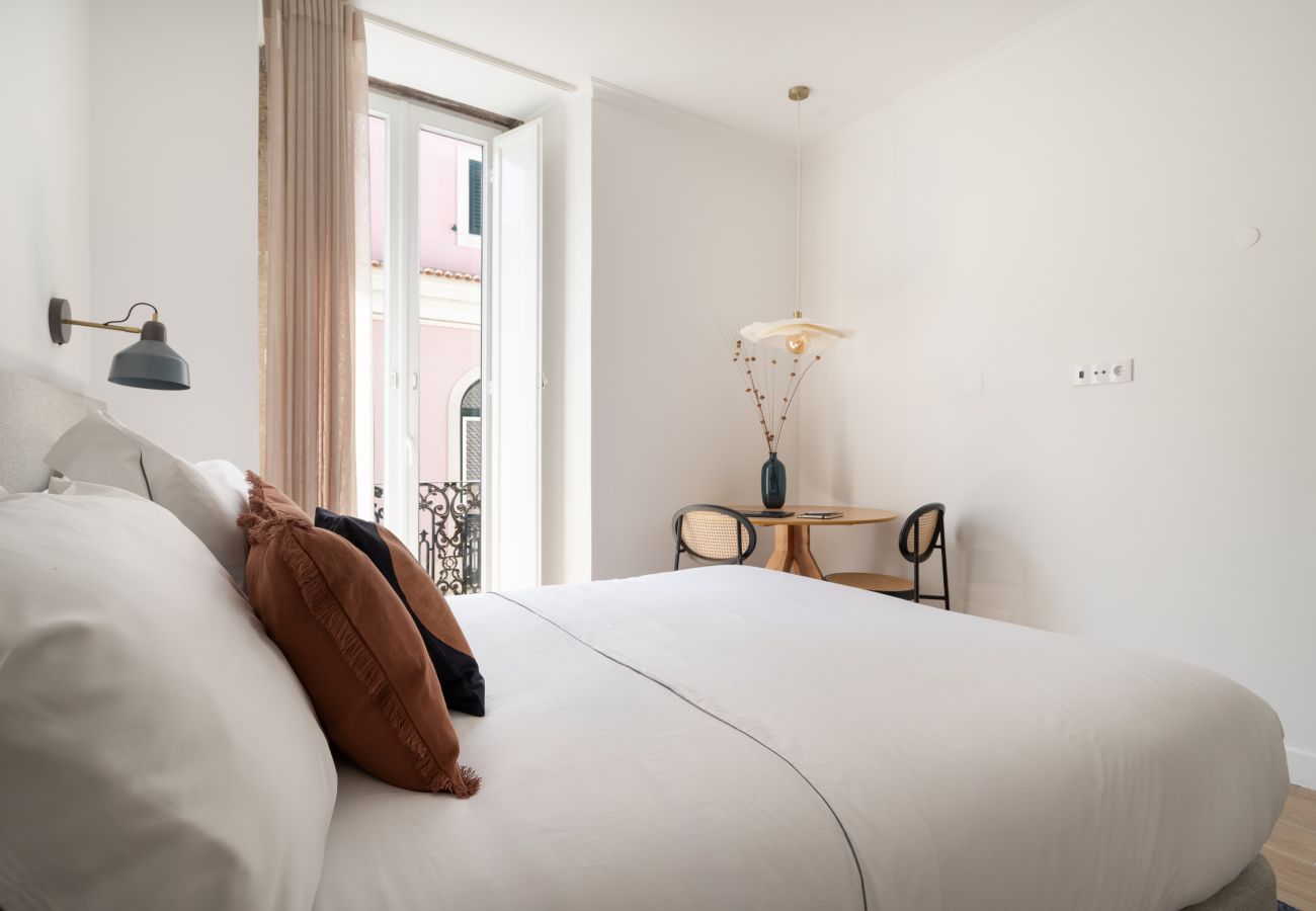 Studio in Lisbon - Lapa Diplomatic Flat 1.4 by Feel Lisboa