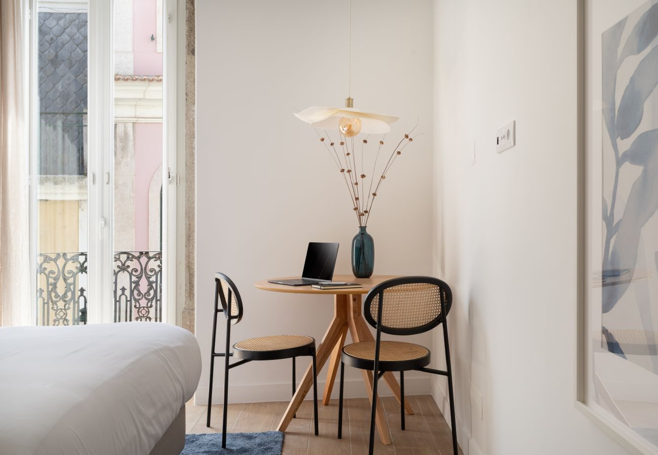 Studio in Lisbon - Lapa Diplomatic Flat 1.4 by Feel Lisboa