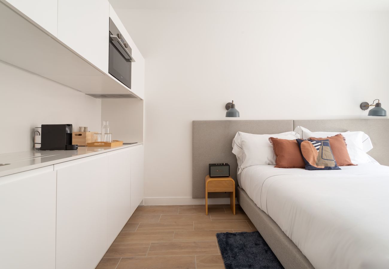 Studio in Lisbon - Lapa Diplomatic Flat 1.4 by Feel Lisboa