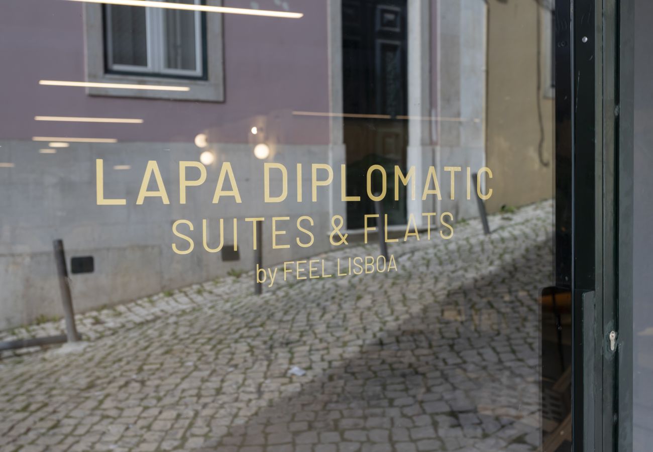 Studio in Lisbon - Lapa Diplomatic Flat 1.4 by Feel Lisboa
