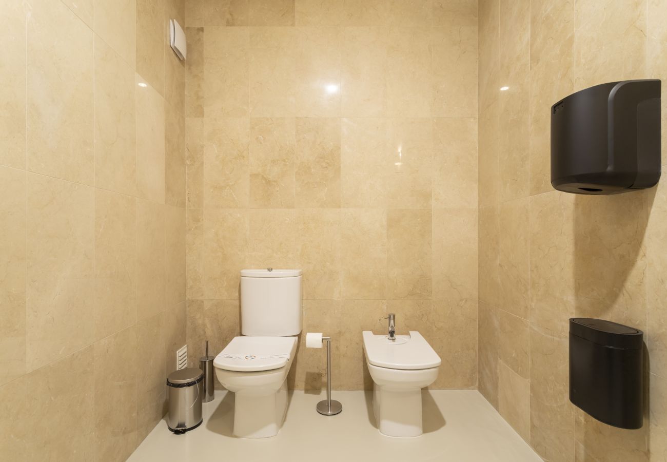 Studio in Lisbon - Lapa Diplomatic Flat 1.4 by Feel Lisboa