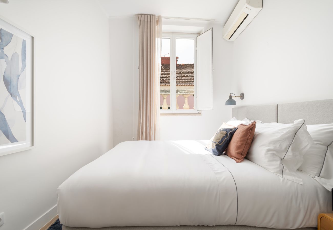 Studio in Lisbon - Lapa Diplomatic Flat 2.4 by Feel Lisboa