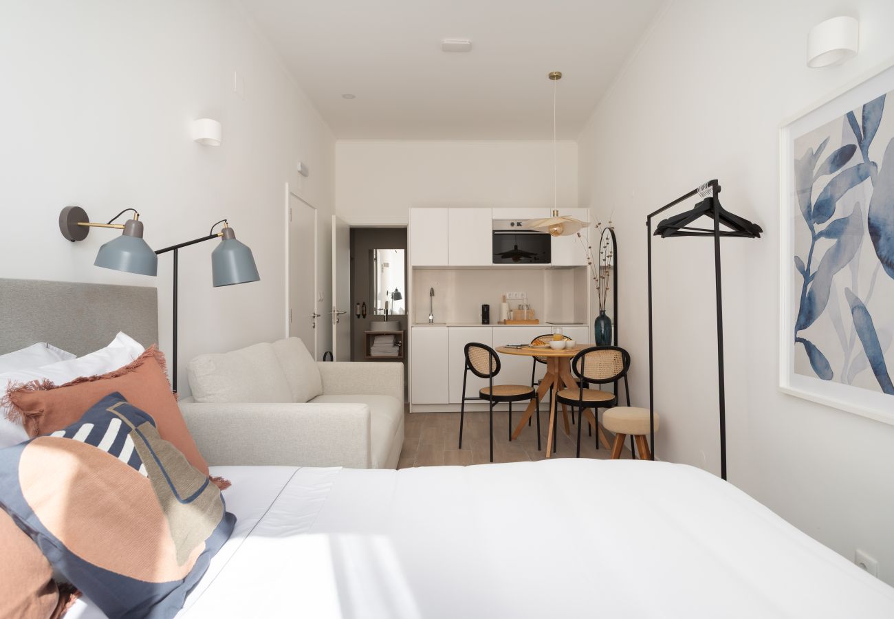 Studio in Lisbon - Lapa Diplomatic Flat 2.4 by Feel Lisboa