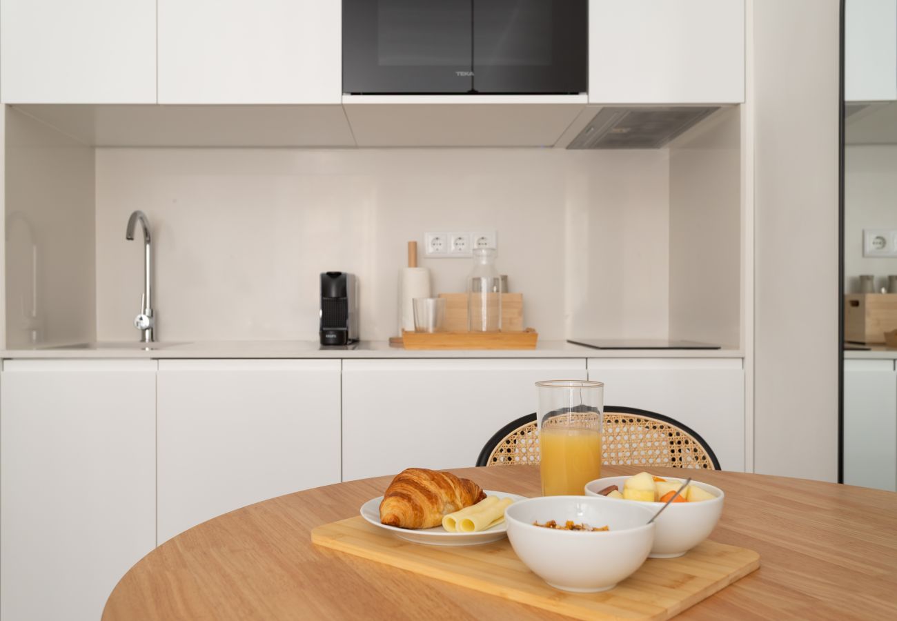 Studio in Lisbon - Lapa Diplomatic Flat 2.4 by Feel Lisboa