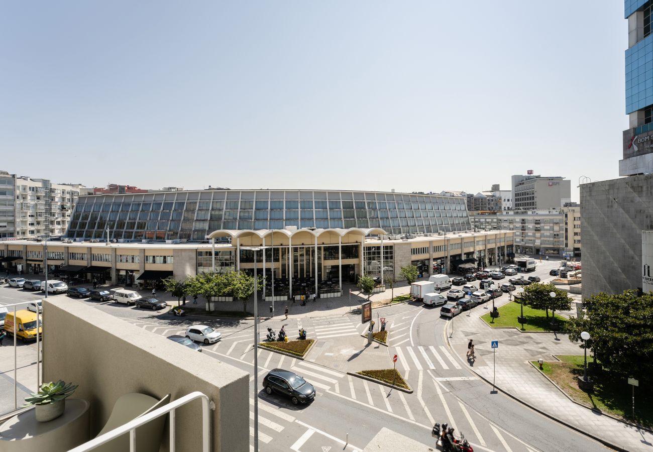 If you want to experience the best of Porto, book this accommodation now.