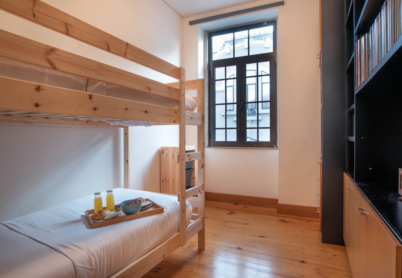 Apartamento en Oporto - Apartamento de 4 habitaciones cerca del Polo Universitario [VF]