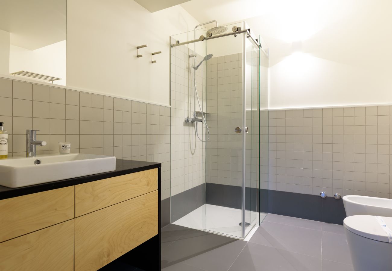 Apartamento en Oporto - Apartamento superior con balcón, Avenida dos Aliados [GL402]